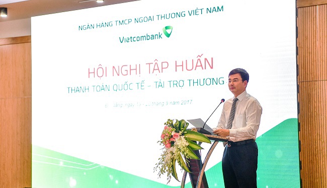 Phó Tổng Giám đốc Vietcombank Phạm Thanh Hà phát biểu tại Hội nghị