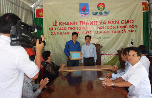Lễ khánh thành ban giao cầu Dớn Hàng Gòn do PVCFC tài trợ xây dựng 