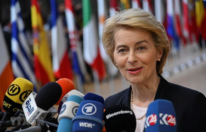 Chủ tịch Ủy ban châu Âu (EC) Ursula von der Leyen cảnh báo đàm phán thương mại với Anh sẽ rất khó khăn.