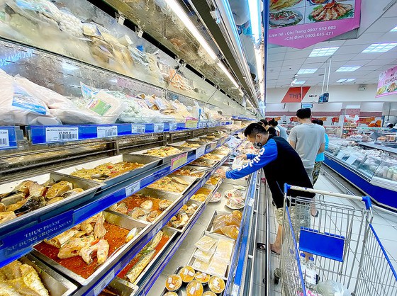 Hệ thống siêu thị tại TPHCM cam kết luôn đảm bảo nguồn cung.