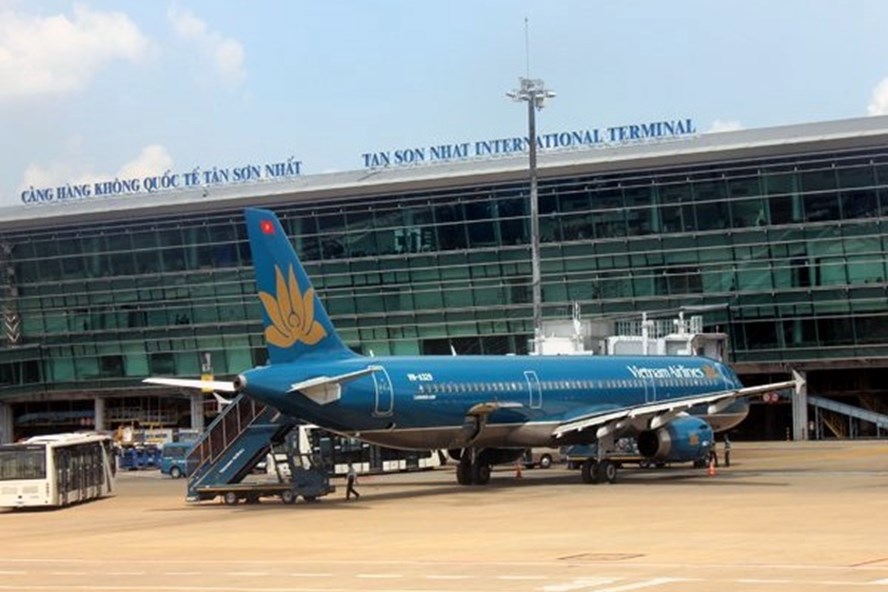Nhà ga hành khách T3-CHK quốc tế Tân Sơn Nhất được kỳ vọng sẽ "giải cứu" cho sân bay này nhưng đến nay vẫn chưa biết khi nào sẽ được khởi công.