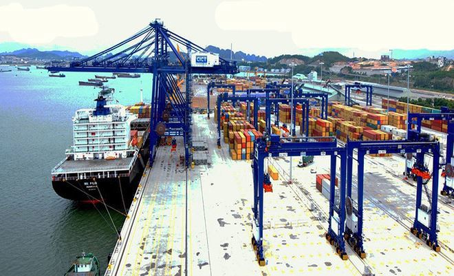 Phí dịch vụ cảng biển tại Việt Nam đang thấp nhất khu vực.