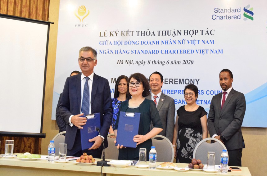 25 triệu USD được Standard Chartered Việt Nam hỗ trợ doanh nghiệp do phụ nữ làm chủ.
