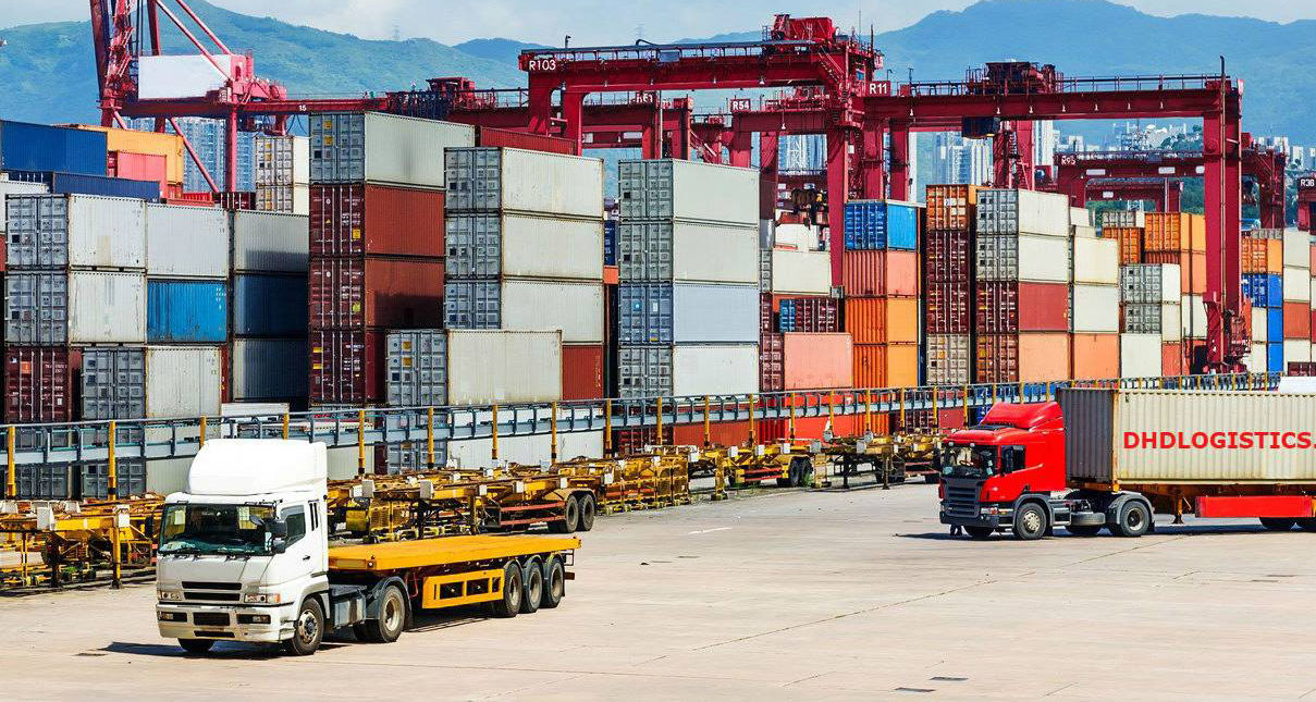 Xuất khẩu hồi phục, Việt Nam xuất siêu 10 tỷ USD.