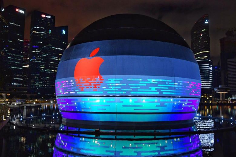 Apple sắp khai trương của hàng nổi trên nước ở Marina Bay Sands.