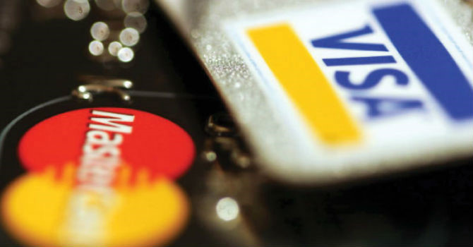 Thẻ tín dụng gia tăng động lực trong cuộc đua giành khách VIP của ngân hàng Việt.