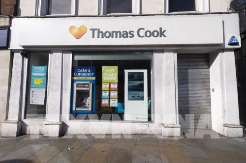 Một chi nhánh của Công ty lữ hành Thomas Cook đã đóng cửa tại London, Anh ngày 23/9/2019. Ảnh: THX/TTXVN 