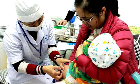 Trẻ nhỏ cần được tiêm đầy đủ vaccine ngừa cúm