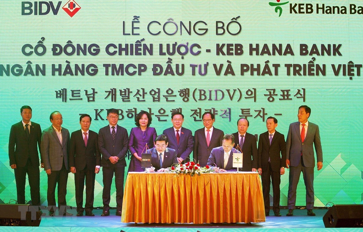 Lễ ký kết thỏa thuận giữa Ngân hàng TMCP Đầu tư và Phát triển Việt Nam (BIDV) Ngân hàng KEB Hana Hàn Quốc (KEB Hana Bank).