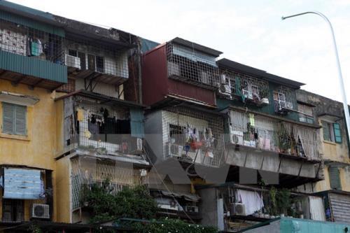 Nếu Hà Nội biến các chung cư cũ thành cao ốc thì sẽ mâu thuẫn với quy hoạch.