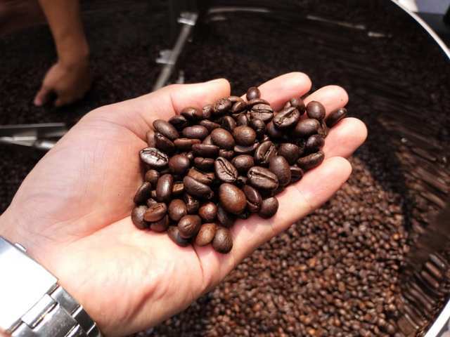 Cà phê là một trong 13 mặt hàng nông sản chủ lực của Việt Nam.