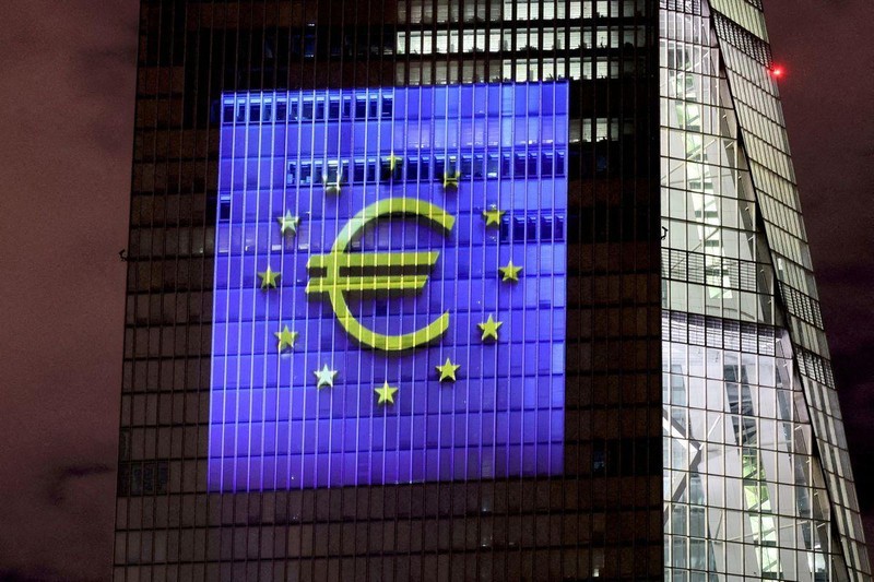 Tăng trưởng kinh tế khu vực đồng tiền chung châu Âu (Eurozone) được dự báo sẽ giảm mạnh trong năm 2023. Ảnh minh họa: Reuters