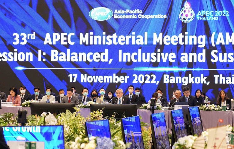 Hội nghị liên Bộ trưởng Ngoại giao-Kinh tế Diễn đàn hợp tác kinh tế châu Á-Thái Bình Dương (APEC) lần thứ 33 (AMM 33) diễn ra tại Bangkok, Thái Lan 