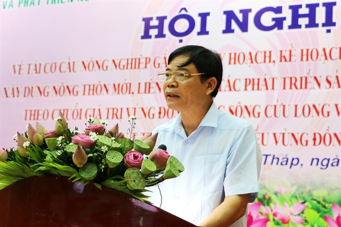 Bộ trưởng Bộ NN&PTNT Nguyễn Xuân Cường phát biểu tại hội nghị