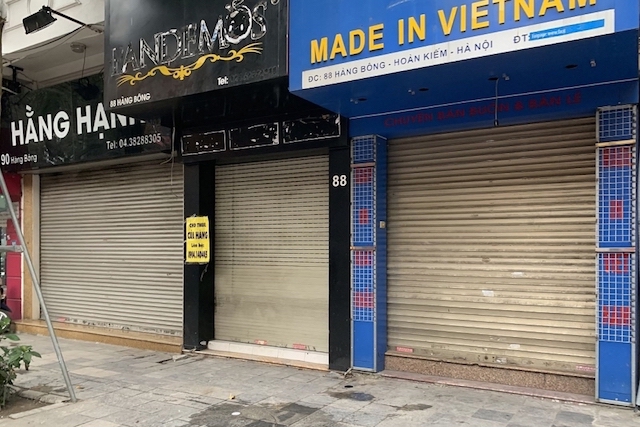 Nhiều cửa hàng tại phố cổ Hà Nội tạm dừng hoạt động. Nguồn: internet.