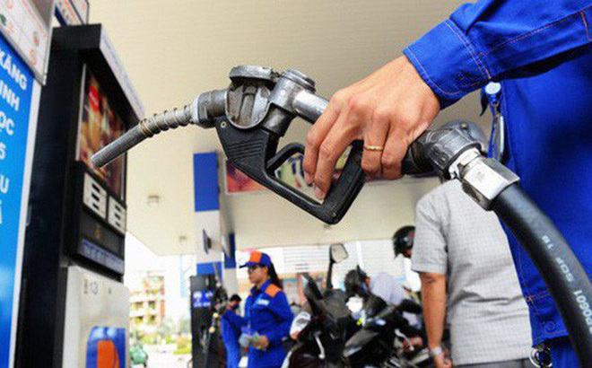 Bộ Công Thương đã yêu cầu các thương nhân đầu mối kinh doanh xăng dầu bảo đảm nguồn cung xăng dầu phục vụ sản xuất, tiêu dùng trong nước. Nguồn: Internet