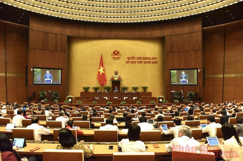 Quốc hội xem xét miễn nhiệm một số Phó Thủ tướng Chính phủ, một số Bộ trưởng và thành viên khác của Chính phủ. 