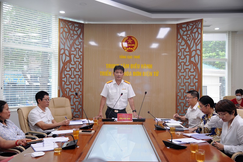 Phó Tổng cục trưởng Đặng Ngọc Minh phát biểu chỉ đạo tại  cuộc họp trực tuyến.