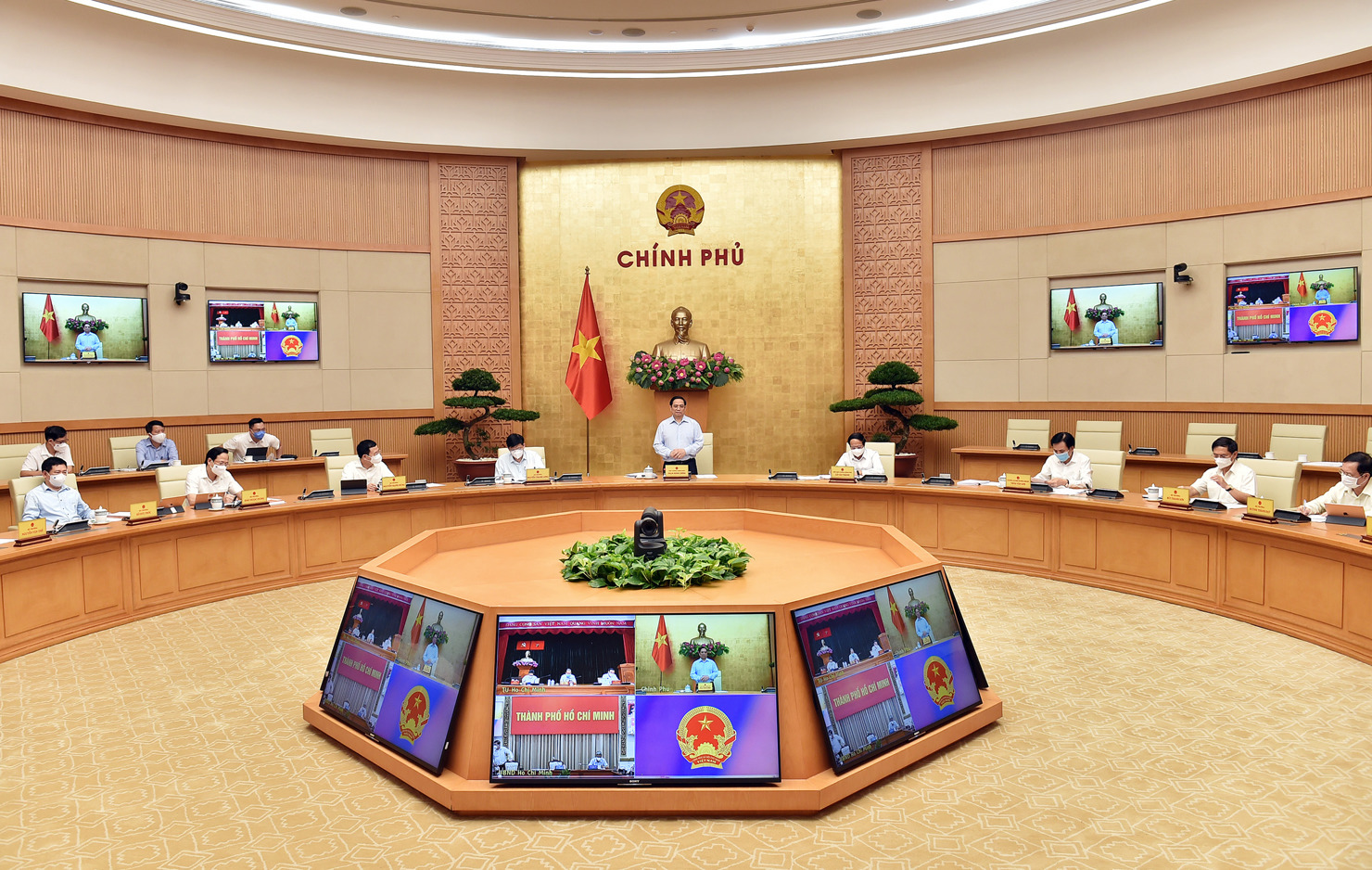 Thủ tướng Phạm Minh Chính nhấn mạnh tinh thần, “tất cả vì sức khỏe của nhân dân và vì sự phát triển của TP. Hồ Chí Minh”. Nguồn: chinhphu.vn