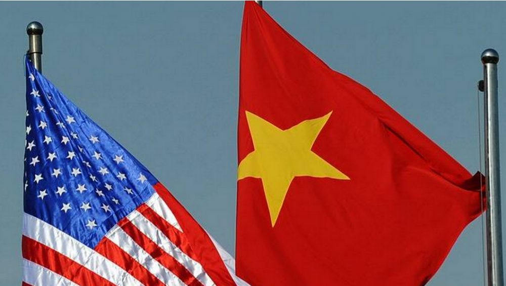 Việt Nam khó tránh khỏi việc bị Mỹ đưa vào danh sách theo dõi, giám sát? Nguồn: Internet.