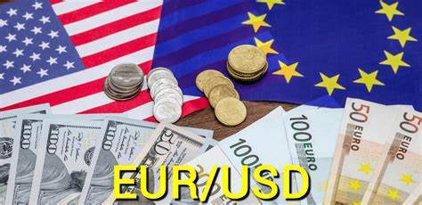 Đồng Euro đã giảm xuống mức gần ngang giá so với đô la Mỹ, trong bối cảnh khủng hoảng năng lượng có nguy cơ kéo dài và đe dọa làm trầm trọng hơn tình trạng suy thoái kinh tế tại châu Âu. Nguồn: Internet