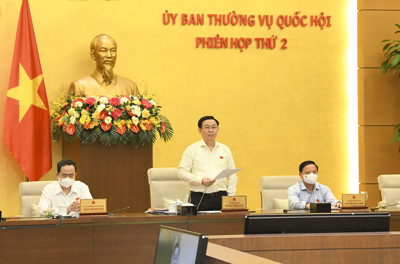 Chủ tịch Quốc hội Vương Đình Huệ phát biểu bế mạc Phiên họp thường kỳ của Ủy ban Thường vụ Quốc hội.