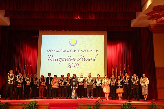 Lễ trao giải thưởng  ASSA 2019 cho các tổ chức thành viên tại Hội nghị ASSA 36.