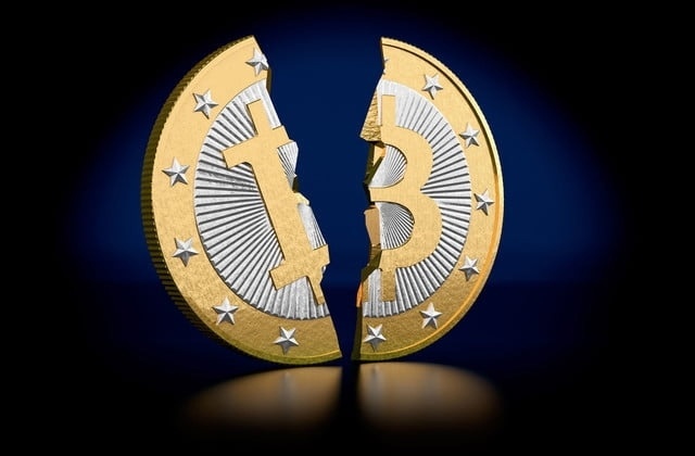 Giá Bitcoin có lúc rớt 13% xuống 4.051 USD. Nguồn: Internet