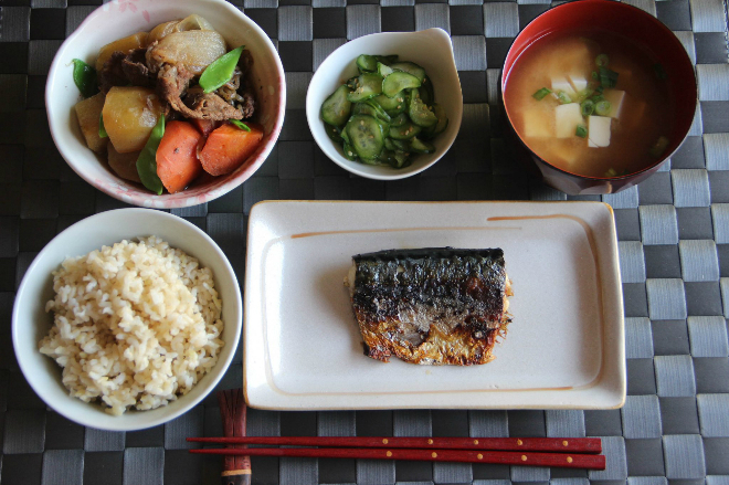  Bữa cơm nhà đặc trưng của người Nhật. 