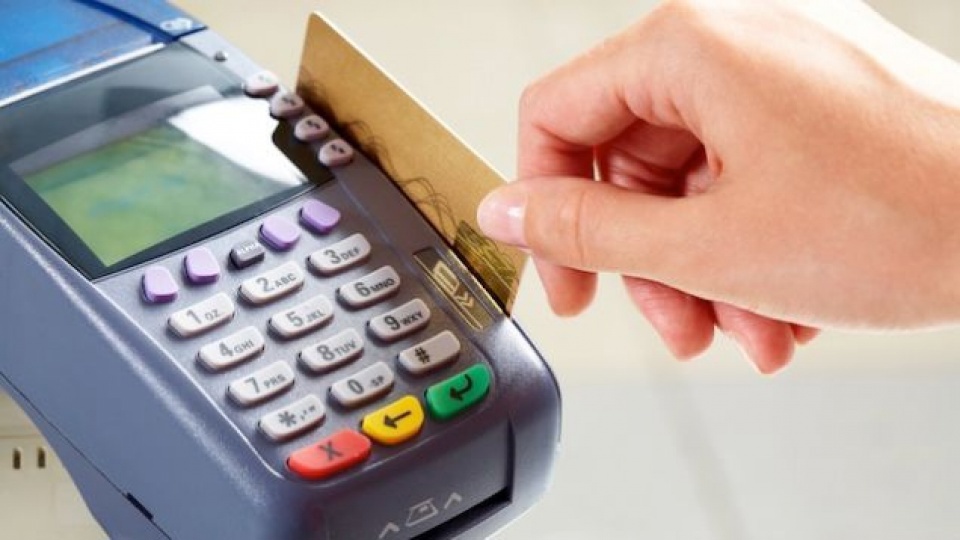 Các ngân hàng cam kết sẽ hỗ trợ thanh toán cho chủ thẻ mua sắm trong sự kiện Online Friday 2017. Nguồn: FICC
