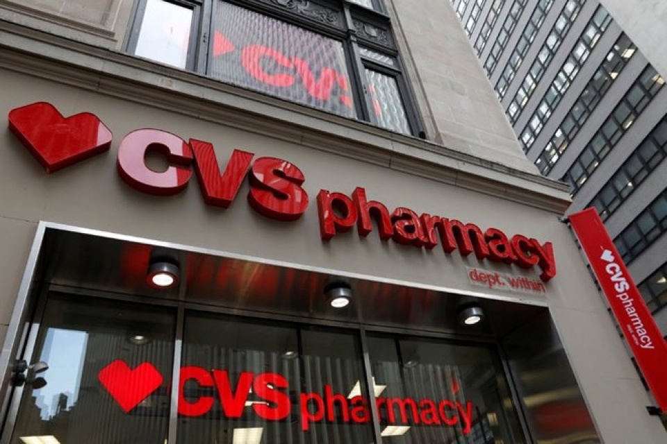 Tập đoàn dược phẩm CVS thông báo sẽ mua lại công ty bảo hiểm y tế Aetna với giá 69 tỷ USD. Nguồn: NYTimes