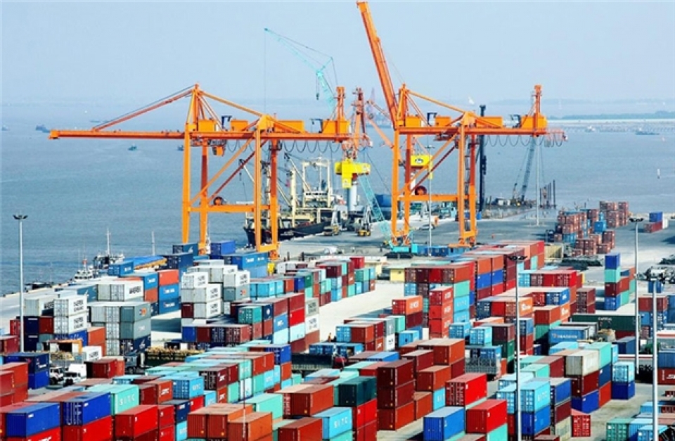 Số doanh nghiệp xuất, nhập khẩu tăng 48,2% so với năm 2012. Nguồn: baocongthuong