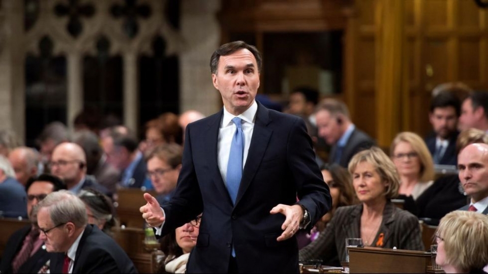 Bộ trưởng Tài chính CanadaBill Morneau chiều 27/2 đã công bố ngân sách liên bang cho tài khoá 2018–2019 với mức thâm hụt ngân sách dự kiến là 18,1 tỷ CAD (tương đương 15 tỷ USD). Nguồn: Canadian Press