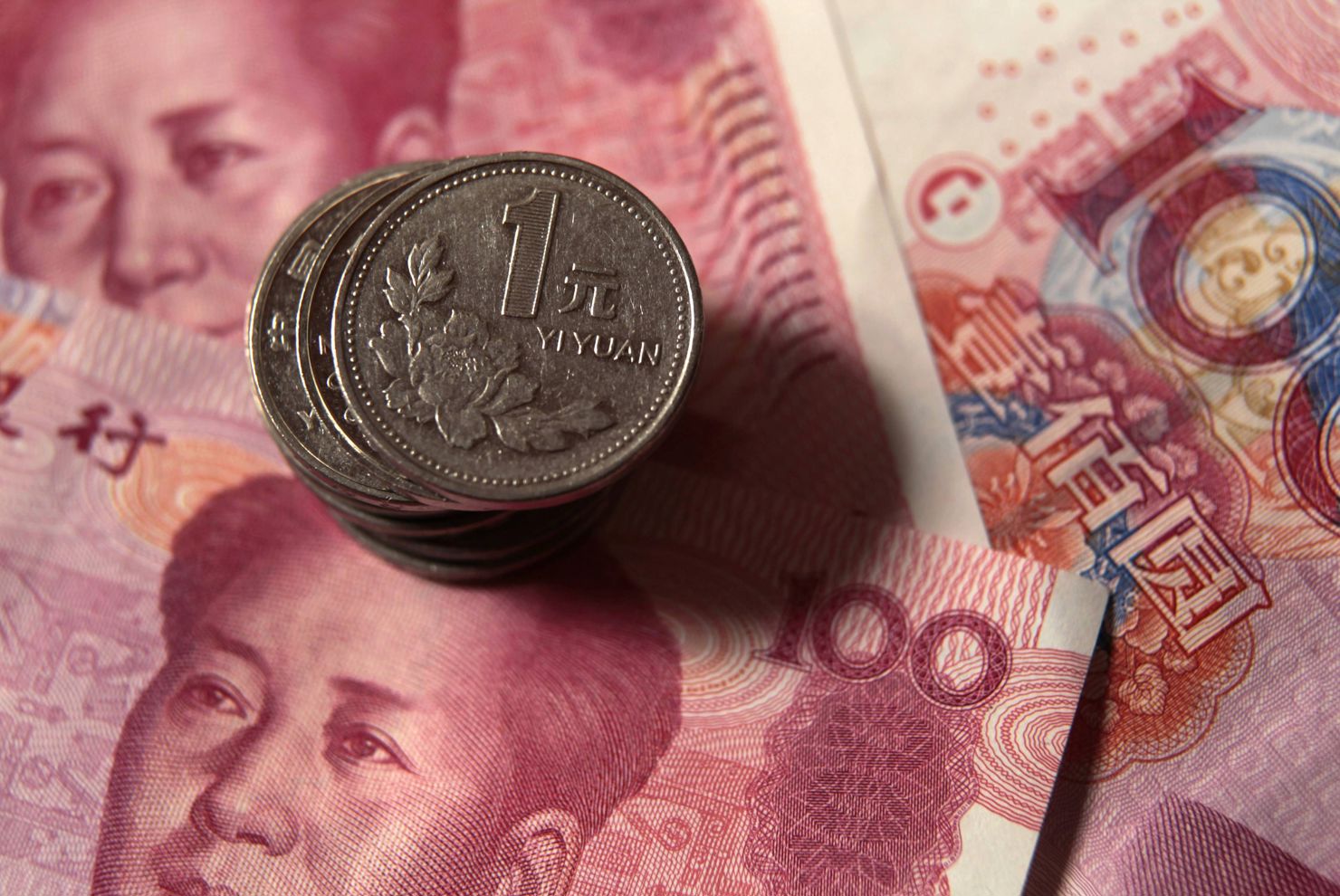 Trung Quốc đã xây dựng chiến lược quốc tế hoá đồng nhân dân tệ, chính thức đưa đồng tiền này vào nhóm các đồng tiền dự trữ của thế giới. Nguồn: Internet