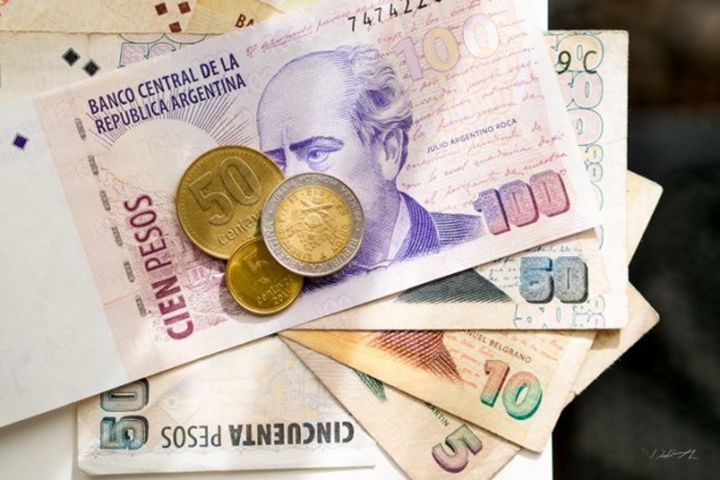  Từ đầu năm đến nay, đồng Peso của Argentina đã sụt giá khoảng 23% so với đồng USD. Nguồn: Internet