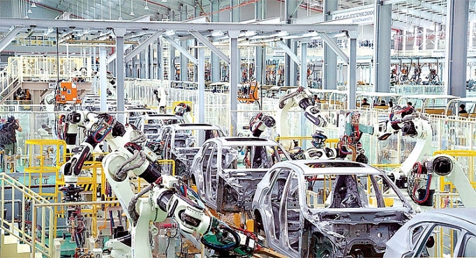 Hiện nay, cả nước có khoảng 300 DN công nghiệp hỗ trợ phục vụ cho sản xuất ô tô. Nguồn: Internet