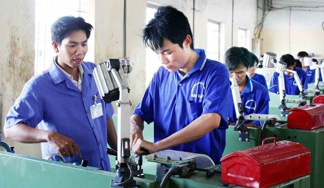  Trình độ áp dụng công nghệ trong doanh nghiệp Việt mới đang ở giai đoạn đầu. Nguồn: Internet