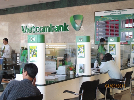 Vietcombank đã nỗ lực thu xếp nguồn vốn giá rẻ để sẵn sàng đồng hành, chia sẻ khó khăn với DN. Nguồn: internet