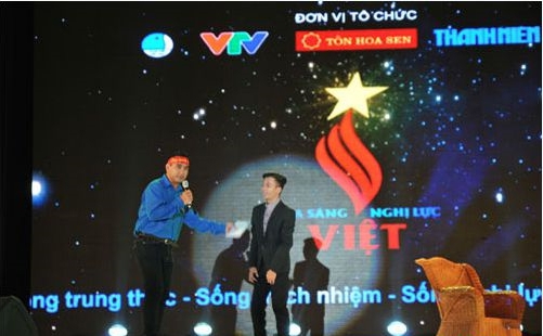 Ngày 28/11/2013, Lễ phát động chương trình Tỏa sáng Nghị lực Việt lần 2 được tổ chức tại TP. Hồ Chí Minh. Nguồn: internet
