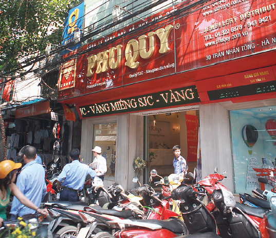 Trụ sở 30 Trần Nhân Tông trở thành điểm kinh doanh vàng bạc đá quý có uy tín và quy mô nhất tại Hà Nội. Nguồn: internet