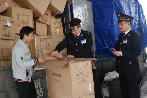  6 tháng thực hiện Luật Xử lý VPHC, lĩnh vực hải quan xử lý 9.905 vụ việc. Nguồn: baohaiquan.vn