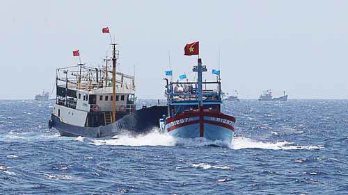 Lực lượng thực thi pháp luật của Việt Nam tiếp tục đấu tranh kiên quyết bảo vệ chủ quyền, quyền chủ quyền, quyền tài phán tại vùng đặc quyền kinh tế, thềm lục địa Việt Nam. Nguồn: internet