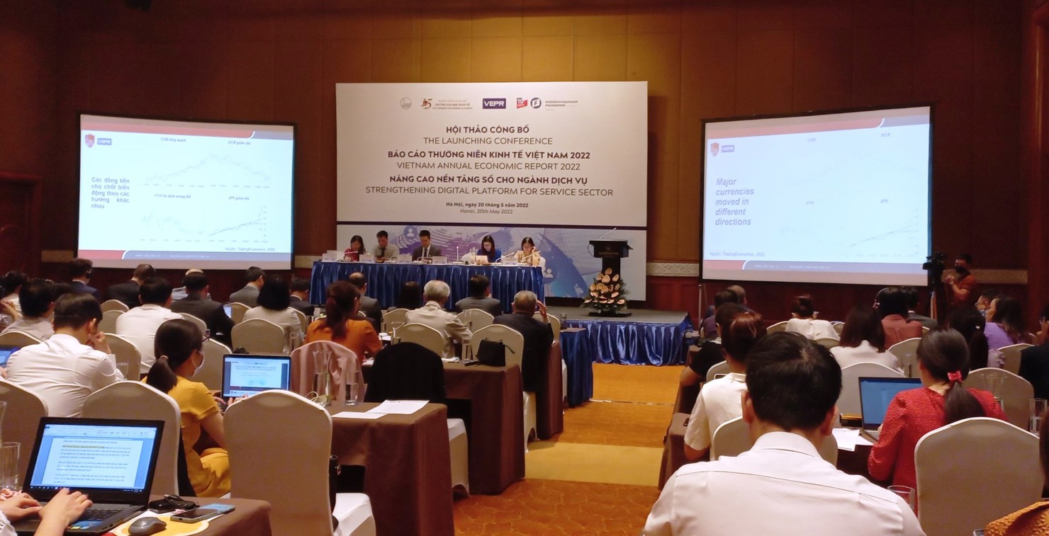 Hội thảo Công bố Báo cáo thường niên Kinh tế Việt Nam 2022.