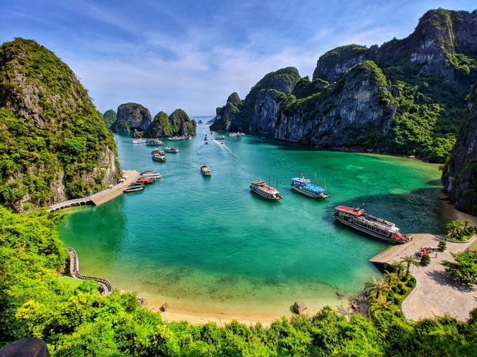 Các doanh nghiệp du lịch hàng đầu Việt Nam đang đẩy mạnh ứng dụng công nghệ hiện đại trong kinh doanh du lịch