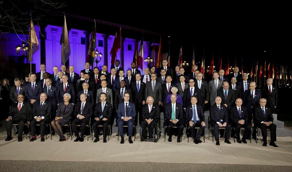 Bộ trưởng Tài chính và Thống đốc NHTW của các nước G20, các nước khách mời và đại diện các Tổ chức Quốc tế chụp ảnh lưu niệm