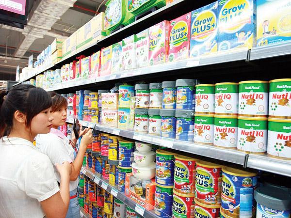 Đến ngày 25/7 đã có 488 mặt hàng sữa thực hiện xác định giá tối đa bán buôn và bán lẻ theo đúng chủ trương và giá bán cũng đã giảm so với trước đây. Nguồn: Internet