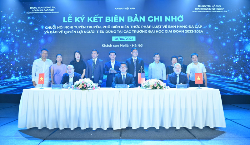 Các bên tham gia Lễ ký kết Bản ghi nhớ hợp tác ngày 28/6/2022 tại Hà Nội.