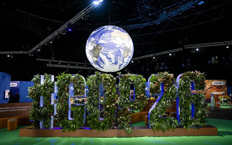 Quả địa cầu tại Trung tâm Hội nghị Scotland (SEC), nơi diễn ra COP26. (Ảnh: Karwai Tang/Chính phủ Anh)