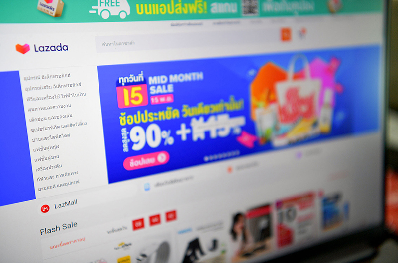 Thương mại điện tử đóng vai trò quan trọng cho sự phát triển của kinh tế Internet Thái Lan.