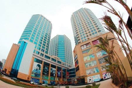 Vincom Center, một địa chỉ mua sắm lớn tại Hà Nội. Nguồn: internet